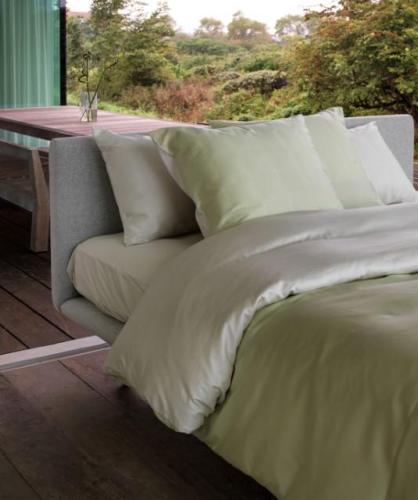 Bedtime - Nill Spring Fondo
